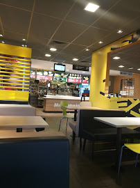 Atmosphère du Restauration rapide McDonald's à Saint-Maixent-l'École - n°13