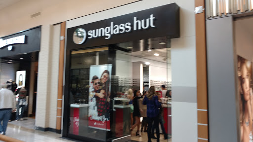 Sunglass Hut