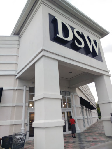Shoe Store «DSW Designer Shoe Warehouse», reviews and photos, 12090 SW 88th St, Miami, FL 33186, USA
