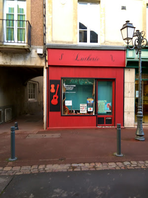 Julien Ozy - Lutherie à Bayeux