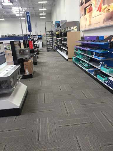 Electronics Store «Best Buy», reviews and photos, 680 E Waterfront Dr, Munhall, PA 15120, USA