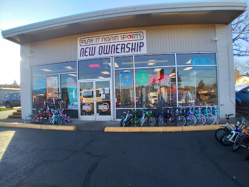 Sporting Goods Store «Play It Again Sports», reviews and photos, 2598 Willamette St, Eugene, OR 97405, USA