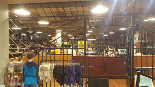 Print Shop «Hatch Show Print», reviews and photos, 224 5th Ave S, Nashville, TN 37203, USA