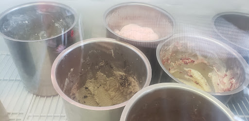 Bakery «Smallcakes Cupcakery & Creamery», reviews and photos, 9699 N Hayden Rd #109, Scottsdale, AZ 85258, USA