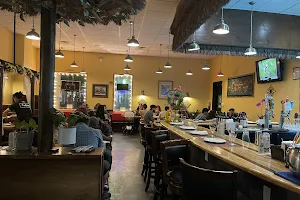 ThaiZapp Restaurant and bar image