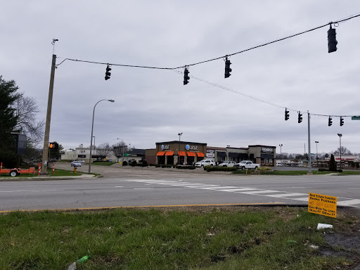 Cell Phone Store «AT&T Authorized Retailer - Hurstbourne Pkwy», reviews and photos, 1890 S Hurstbourne Pkwy Ste 1, Louisville, KY 40220, USA