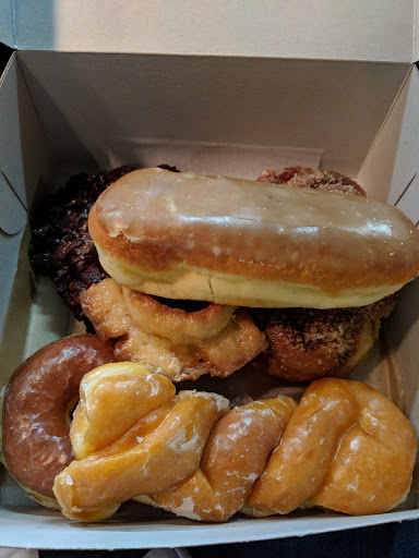Donut Shop «Tasty Donuts and Cafe», reviews and photos, 8205 Santa Monica Blvd, West Hollywood, CA 90046, USA