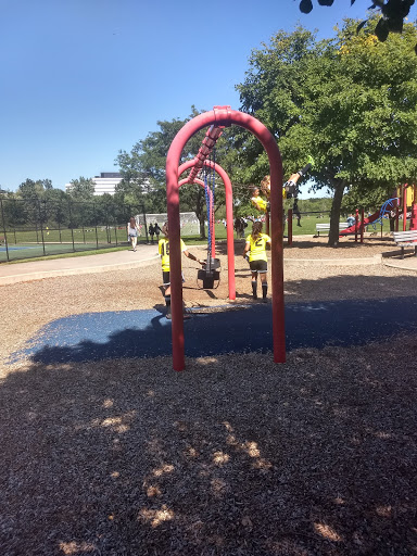 Restaurant «Connelly Park», reviews and photos, 64 Azalea Dr, Schaumburg, IL 60173, USA