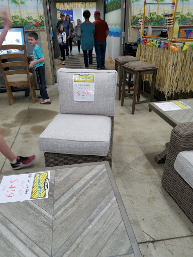 Furniture Store «Northeast Factory Direct», reviews and photos, 3321 W 140th St, Cleveland, OH 44111, USA