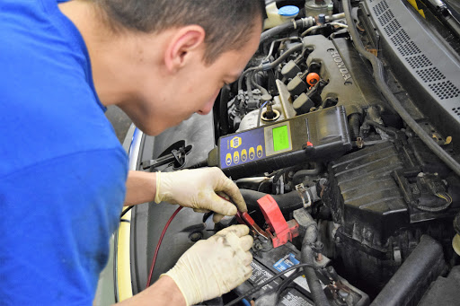 Auto Repair Shop «SAF-T Auto Centers», reviews and photos, 121 N Plains Industrial Rd, Wallingford, CT 06492, USA