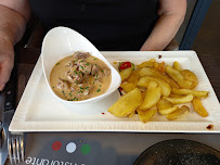Sauce aux champignons du Restaurant italien San Remo à Saint-Dié-des-Vosges - n°2