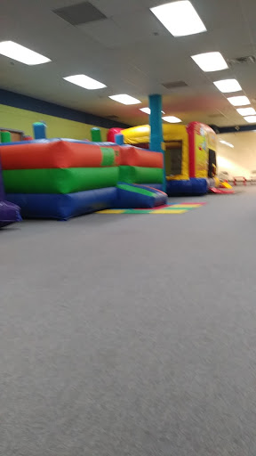 Shopping Mall «Shakopee Town Square Mall», reviews and photos, 2100 Shakopee Town Square, Shakopee, MN 55379, USA