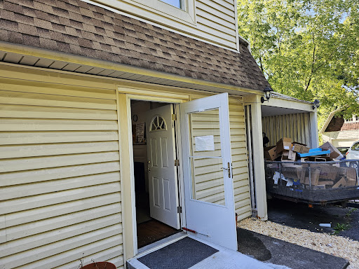 Beacon light food pantry – Food Distribution Center