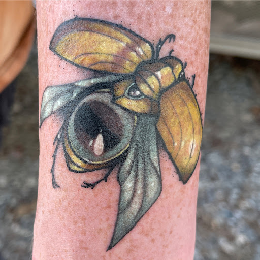 Tattoo Shop «Mine Shaft Tattoo & Piercing», reviews and photos, 8160 S Main St, Helen, GA 30545, USA