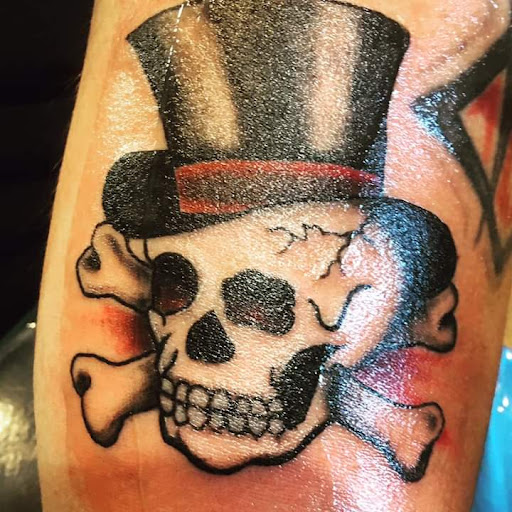 Tattoo Shop «New Haven County Tattoo Co.», reviews and photos, 411 Main St, Wallingford, CT 06492, USA