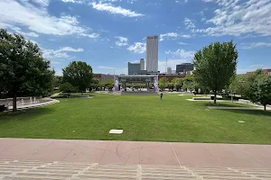 Guthrie Green image