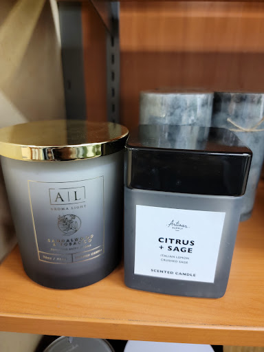 Clothing Store «Burlington Coat Factory», reviews and photos, 4801 McKnight Rd #42, Pittsburgh, PA 15237, USA