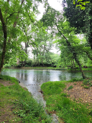 Aire de jeux et pique nique à Noiron-sur-Bèze