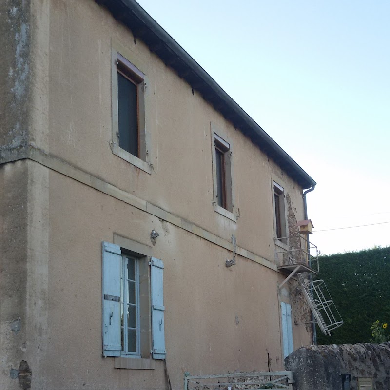 MILLET Loïc et Hélène Ancienne École de Veuzac