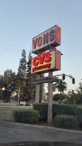 Grocery Store «Vons», reviews and photos, 777 S Glendora Ave, West Covina, CA 91790, USA