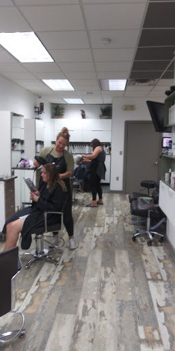 Hair Salon «Tribeca Salon», reviews and photos, 920 W Kennedy Blvd, Tampa, FL 33606, USA