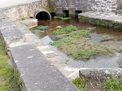 Lavoir de stréat ar pont à Landunvez