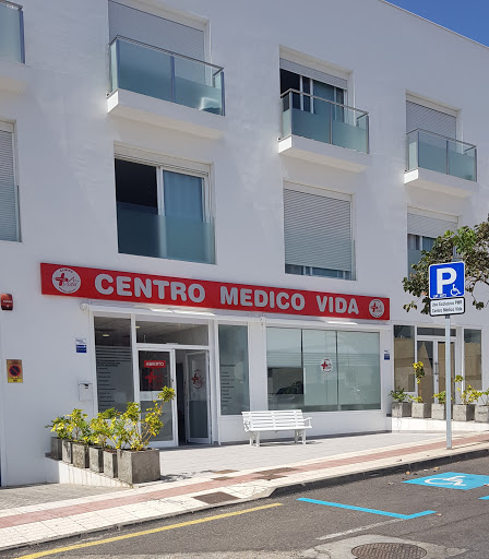 Centro médico Quirónsalud Vida Candelaria en Candelaria, Santa Cruz de Tenerife