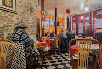 Atmosphère du Restaurant italien Bar Restaurant Santa Maria à Paris - n°1