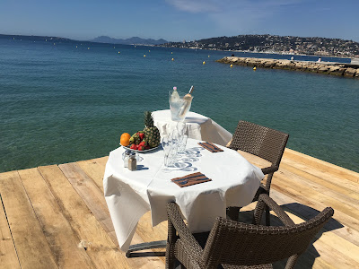 Epi Beach à Antibes