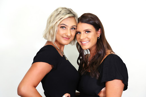 Hair Salon «Robert of Philadelphia Hair Design Downtown», reviews and photos, 440 Bayfront Pl, Naples, FL 34102, USA