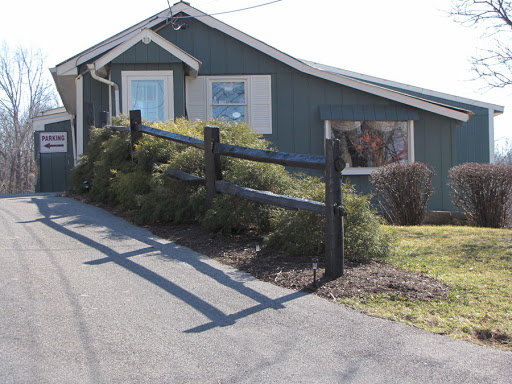 The Barn Bridal, 1406 Sam Mason Rd, Bunker Hill, WV 25413, USA, 