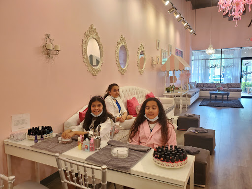Day Spa «Prissy Missy Spa», reviews and photos, 129 Weston Rd, Weston, FL 33326, USA