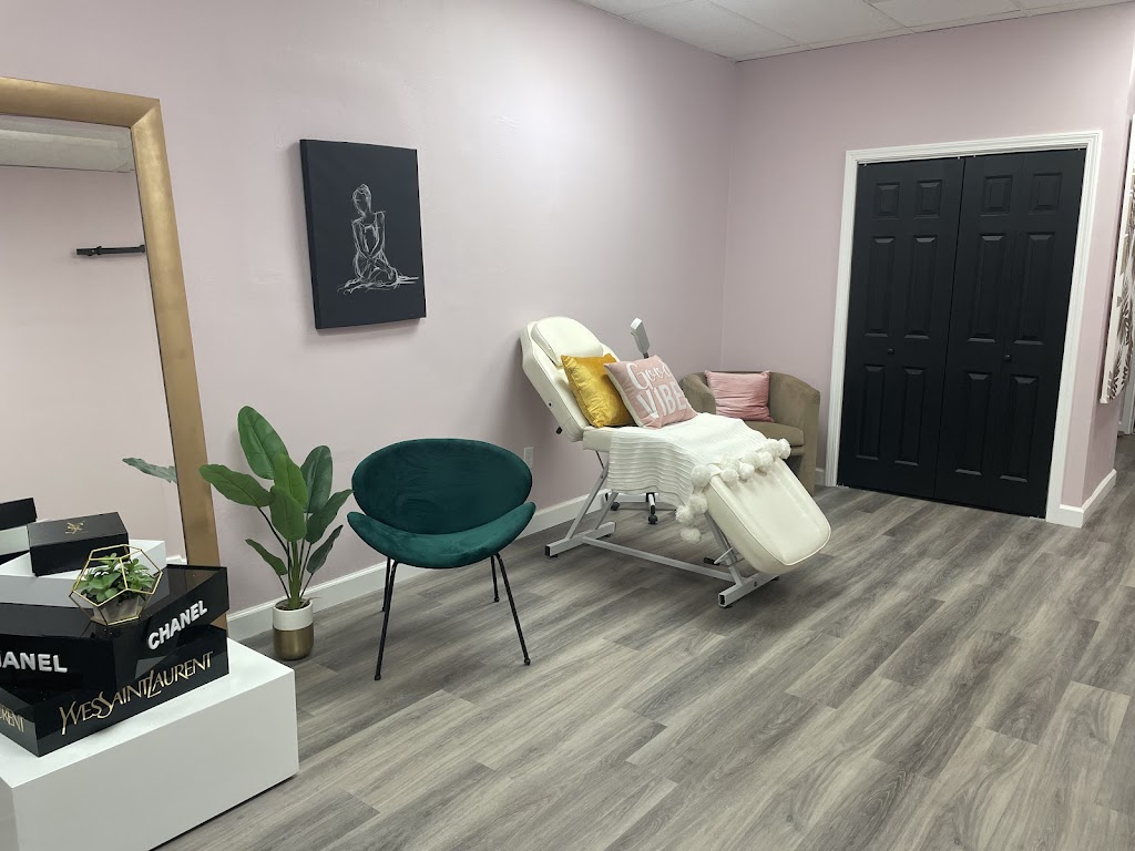 The Beauty Lab STL 63005