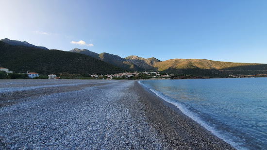 Zorakas Bay beach