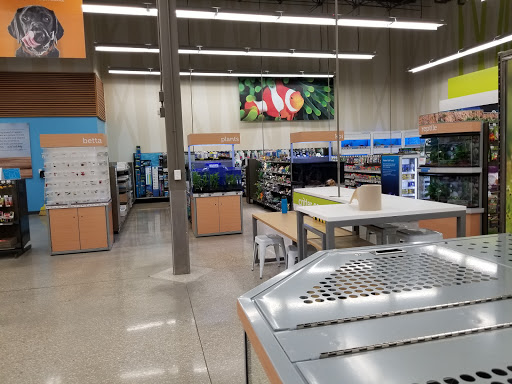 Pet Supply Store «Petco Animal Supplies», reviews and photos, 11147 Park Blvd N, Seminole, FL 33772, USA