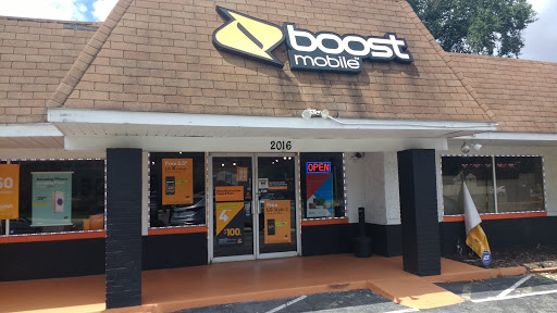 Telecommunications Service Provider «Boost Mobile Store Dream Team Wireless», reviews and photos, 2016 University Blvd N, Jacksonville, FL 32211, USA
