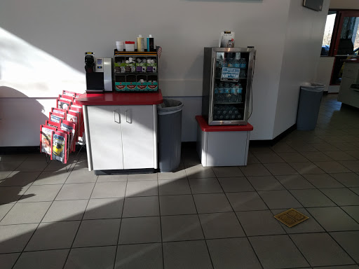 Tire Shop «Discount Tire Store - Murfreesboro, TN», reviews and photos, 2652 S Church St, Murfreesboro, TN 37127, USA