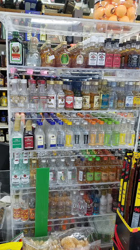 Liquor Store «Foremost Liquor Stores», reviews and photos, 178 S Broadway, Aurora, IL 60505, USA