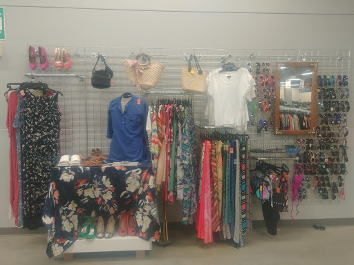 Non-Profit Organization «Goodwill Store & Donation Center», reviews and photos