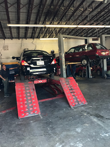 Auto Repair Shop «Essy Auto Service inc», reviews and photos, 4717 Nolensville Pike, Nashville, TN 37211, USA