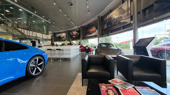 Comments and reviews of Porsche Centre Leicester