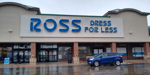 Clothing Store «Ross Dress for Less», reviews and photos, 1316 Butterfield Rd, Downers Grove, IL 60515, USA