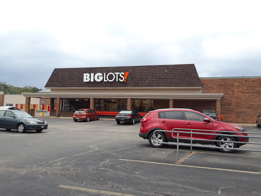 Discount Store «Big Lots», reviews and photos, 825 Main St, Milford, OH 45150, USA