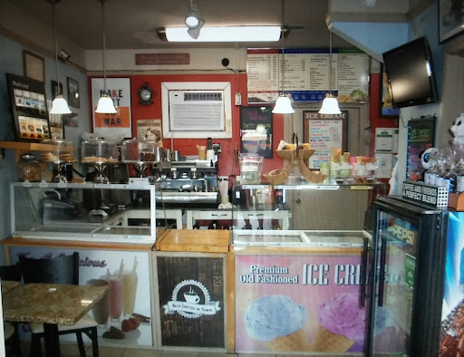 Coffee Shop «Village Coffee Pot of Mount Dora», reviews and photos, 425 N Donnelly St, Mt Dora, FL 32757, USA