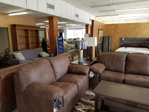 Furniture Store «Jeff Jones Furniture On Consignment», reviews and photos, 803 3rd Ave SE, Cedar Rapids, IA 52403, USA