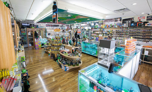 Tobacco Shop «Vape & Smoke Shop - Pines», reviews and photos, 2072 N University Dr, Pembroke Pines, FL 33024, USA