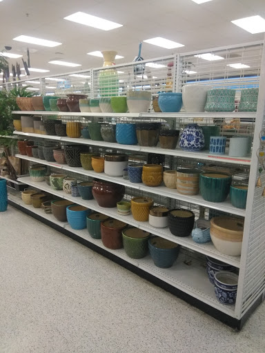 Clothing Store «Ross Dress for Less», reviews and photos, 1427 W Pipeline Rd, Hurst, TX 76053, USA