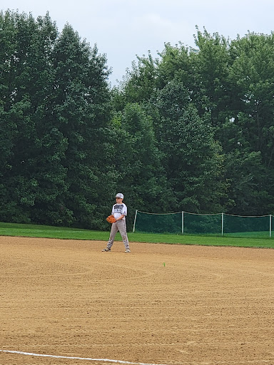 Park «Leiseberg Park», reviews and photos, 285 E Devon Ave, Bartlett, IL 60103, USA