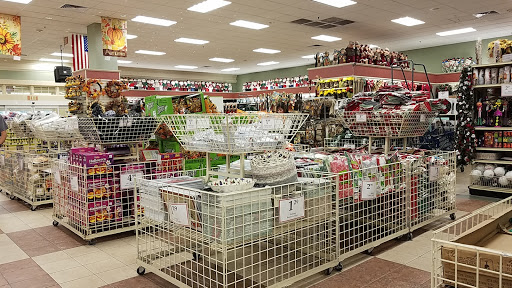 Home Goods Store «Christmas Tree Shops», reviews and photos, 100 Trotters Way, Freehold, NJ 07728, USA