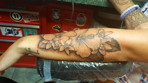 Tattoo Shop «Babylon Tattoo», reviews and photos, 831 N Federal Hwy # B, Fort Lauderdale, FL 33304, USA